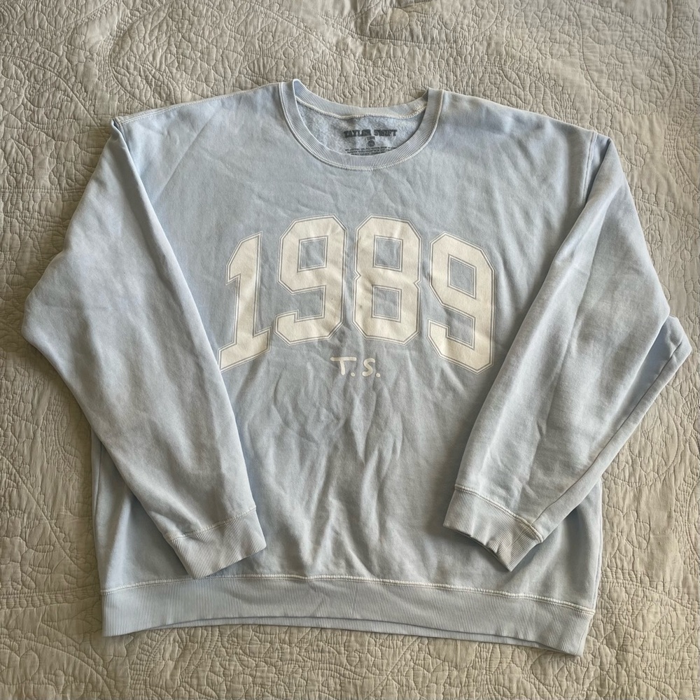 Taylor Swift 1989 Sweatshirt